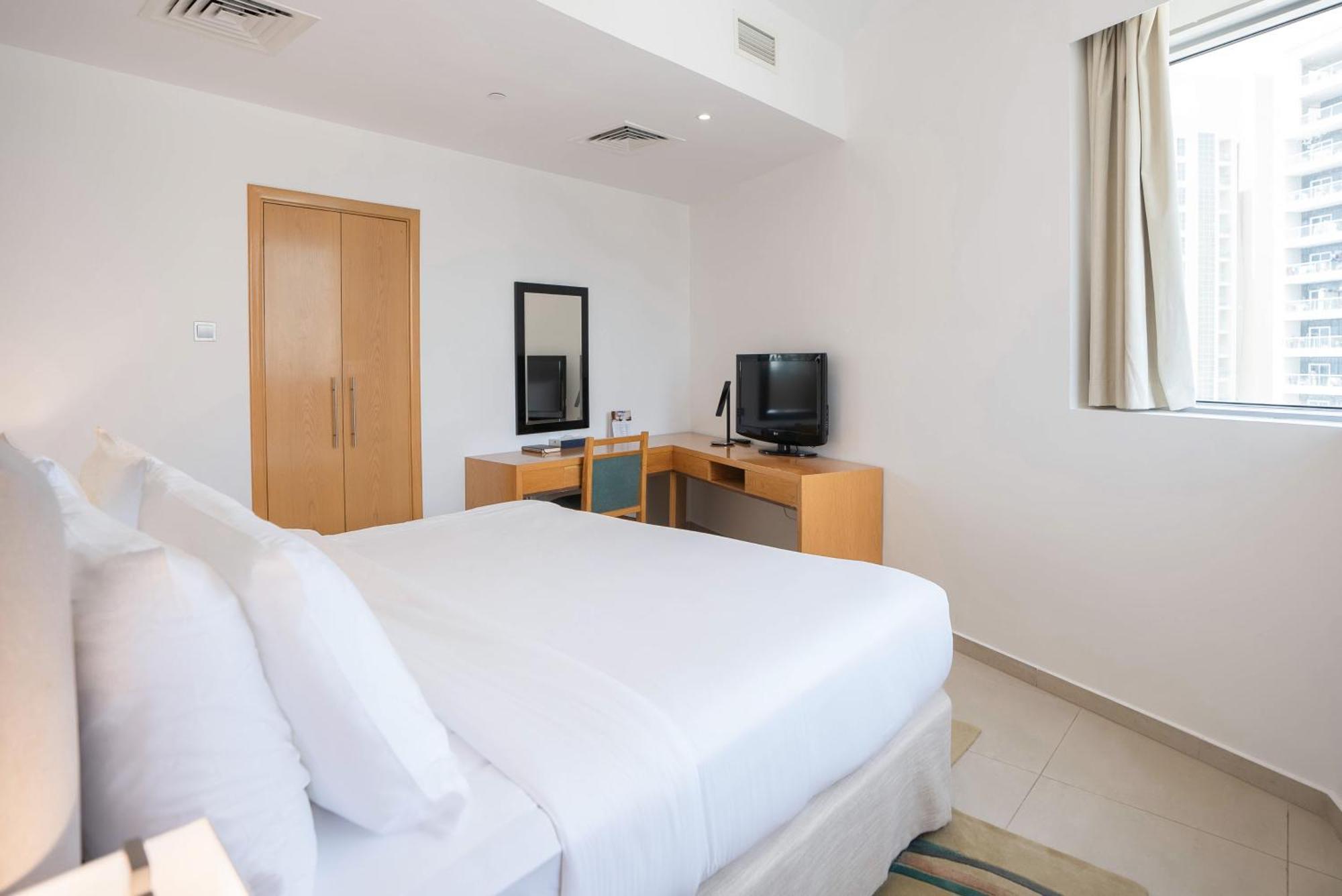 Grand Heights Dubai Hotel Apartments Habitación foto