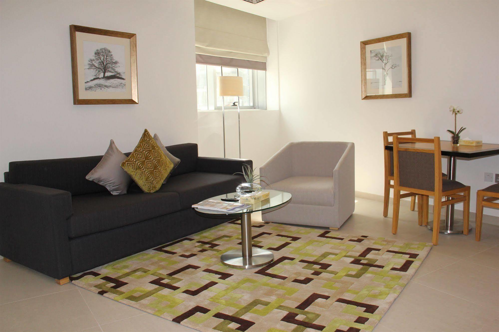 Grand Heights Dubai Hotel Apartments Exterior foto